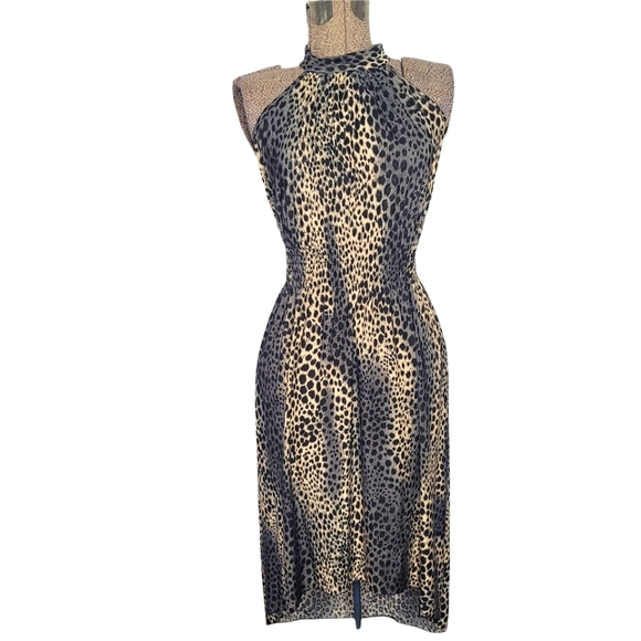 Dresses & Skirts - Leopard print sleeveless midi dress